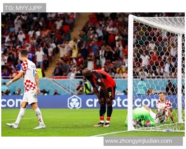 卢卡库重返赛场展现实力球迷期待他的精彩表现与未来发展 卢卡库重返赛场展现实力球迷期待他的精彩表现与未来发展