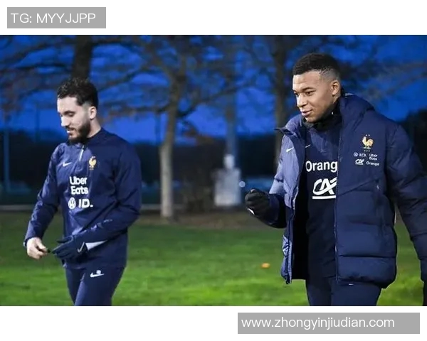 姆巴佩领衔法国队征战世界杯新篇章球迷期待他的精彩表现与突破之旅